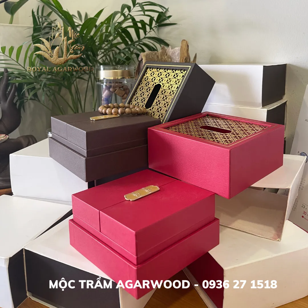 Premium 3-Layer Wooden Jewelry Box – Gold-Plated Frame Storage for Agarwood Bracelets &amp; Accessories